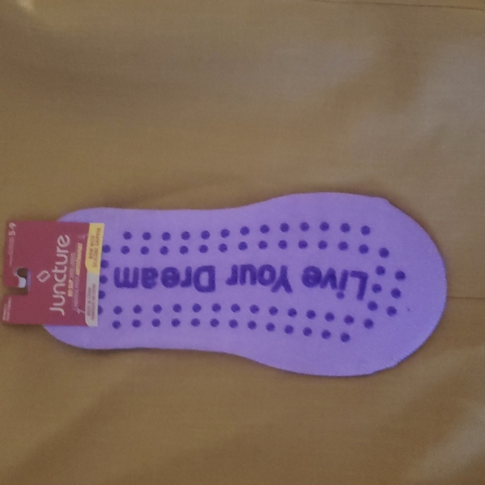 Juncture no slip shoe liners